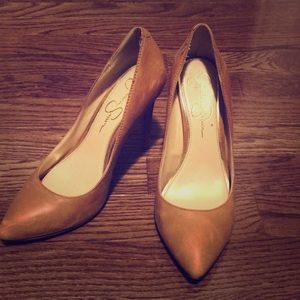 Jessica Simpson Pumps